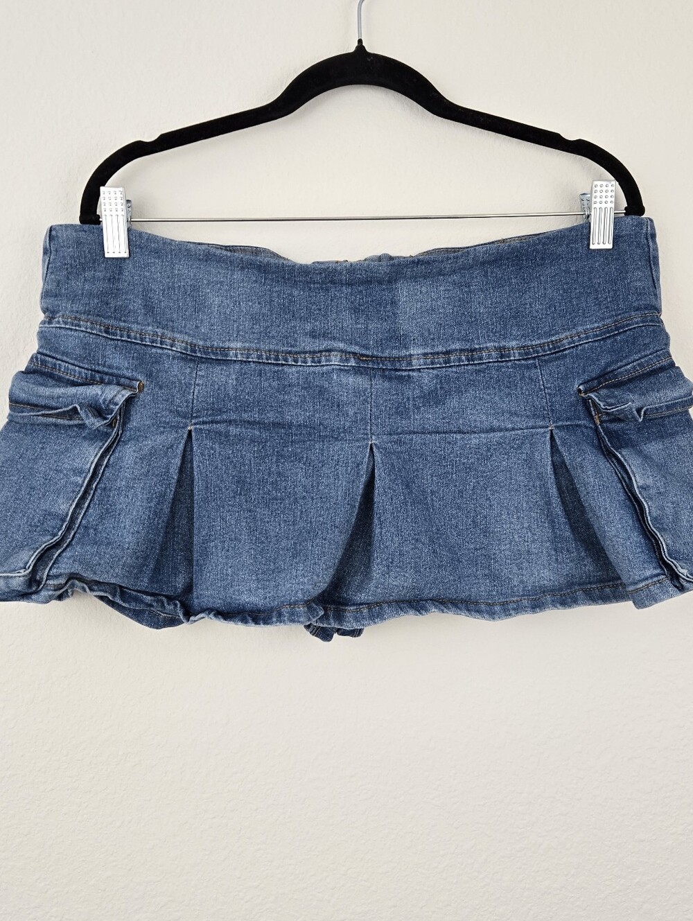 Almost Famous Denim Low Rise Mini Skort